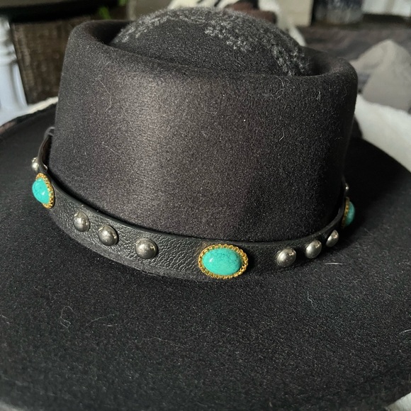 Custom drawn hat - Picture 2 of 2